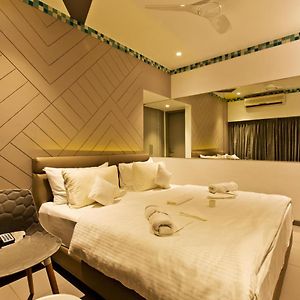 Club Room